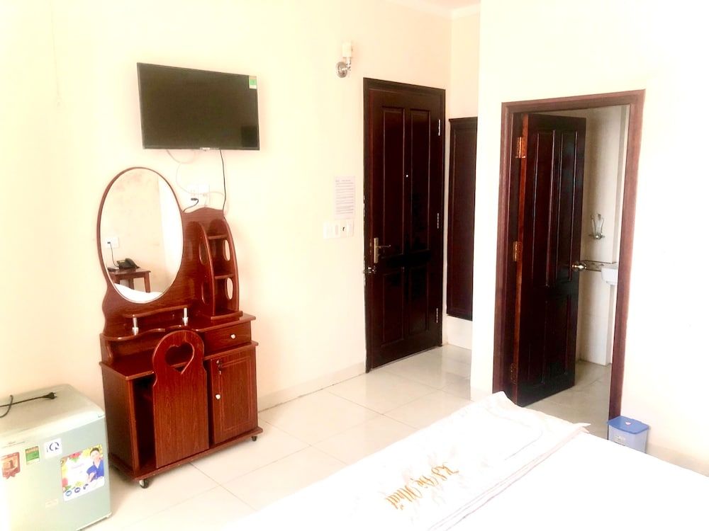 undefined De Nhat Hotel 6