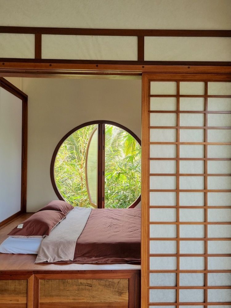 Exclusive Apartment, 1 King Bed with Sofa bed