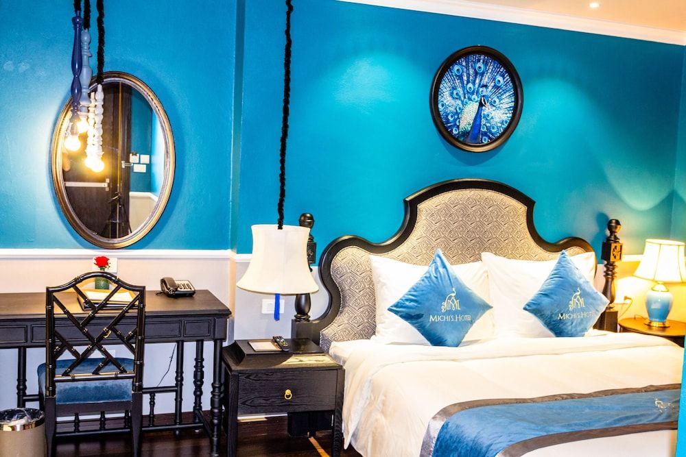 Michi's Hotel Lao Cai Deluxe Room 4