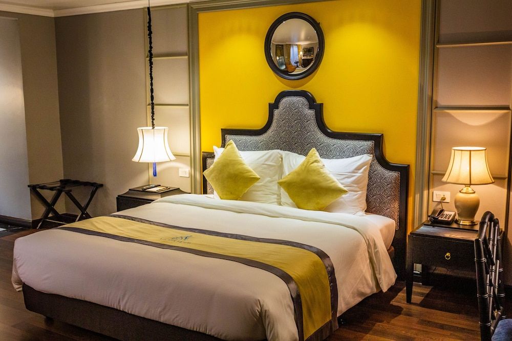 Michi's Hotel Lao Cai Senior Double Room, 1 King Bed 14