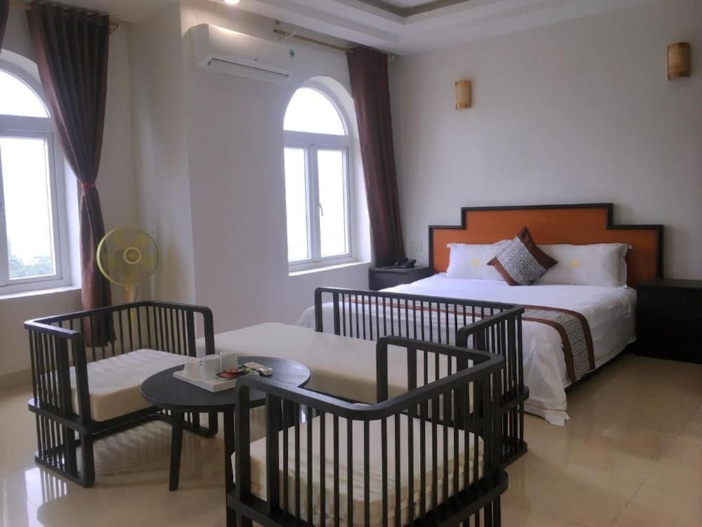 SONG HONG VIEW HOTEL Deluxe Double Room 2