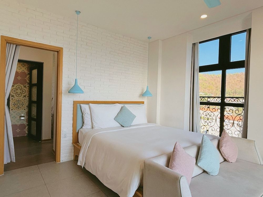 Deluxe Sea View