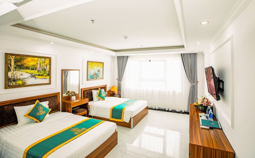 La Saveur de Hoa Binh Resort Deluxe Twin Room 5