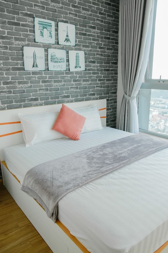 undefined The Manner Luxury Apartment 2