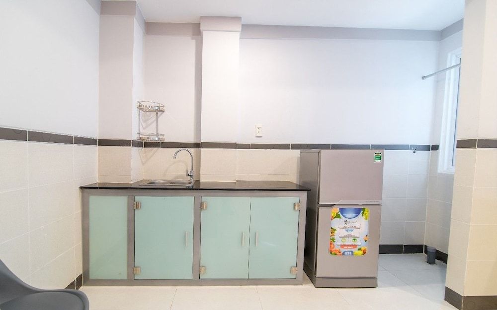 undefined RedDoorz Plus near Lotte Mart D7 8