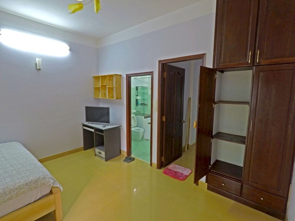 Drop By Saigon Hostel Superior Double Room 3