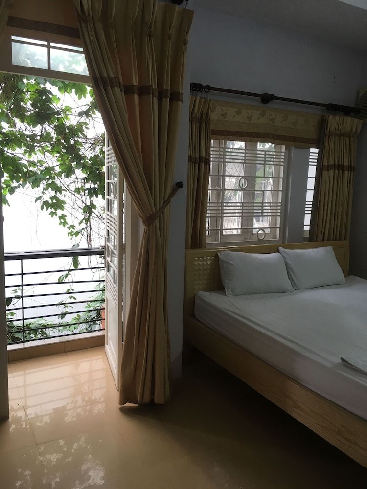 Drop By Saigon Hostel Superior Double Room 5