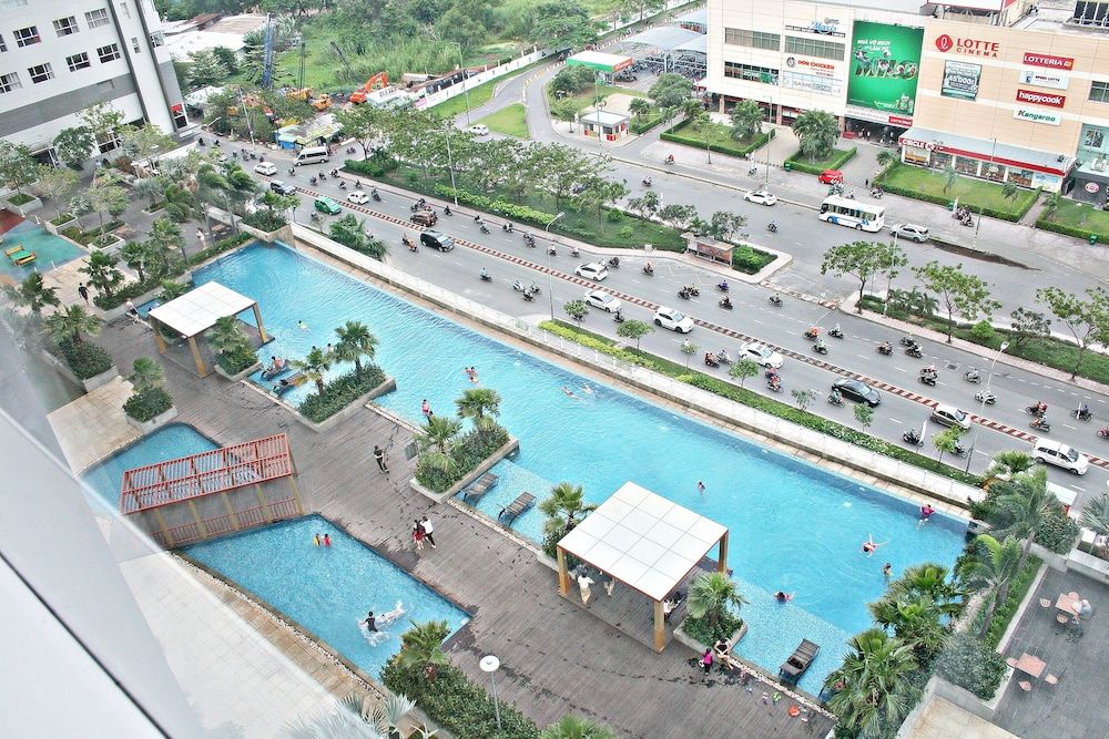 undefined Sunrise City Luxury New 2bed2bath SW POOL1 8