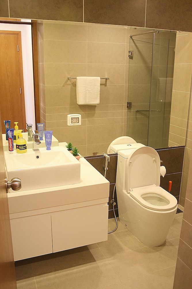 Sunrise City Luxury New 2bed2bath SW POOL1 Apartment, 2 Bedrooms 11