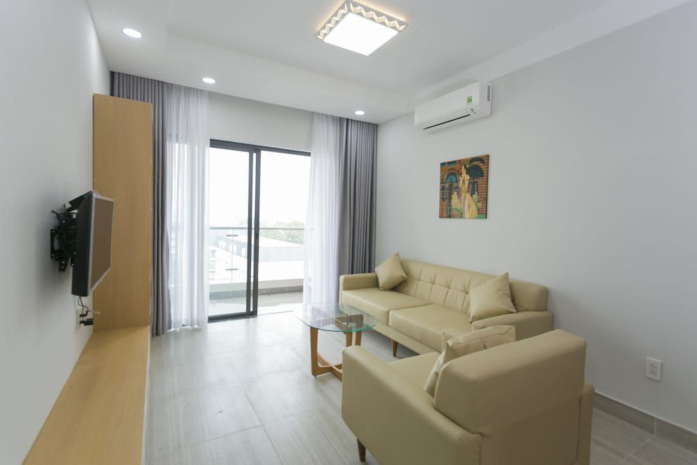 The Everrich Infinity Apartment Family Apartment 6