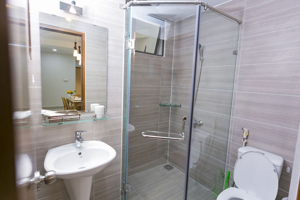 The Everrich Infinity Apartment Family Apartment 4