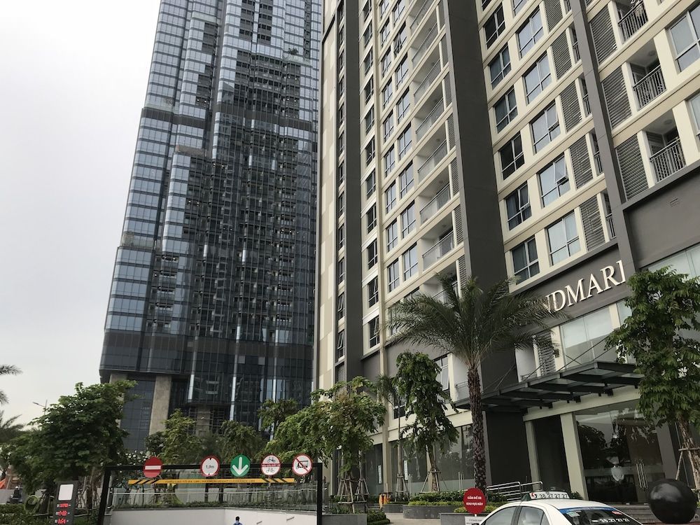 undefined Far Eastern Central Park 3