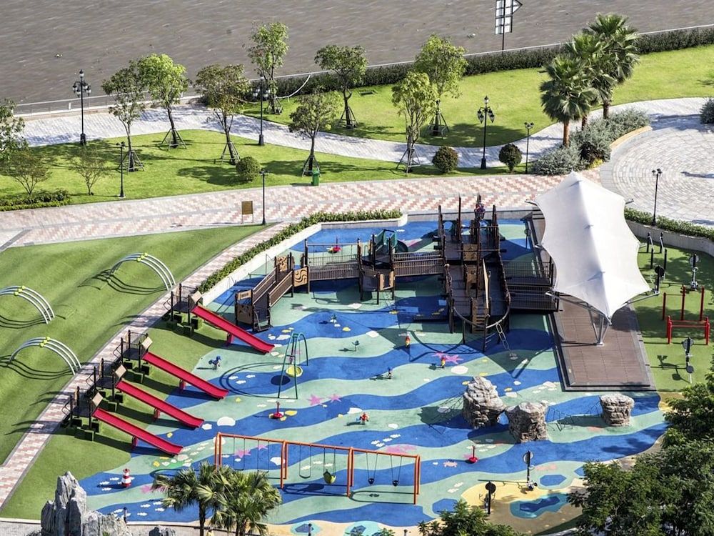 undefined Far Eastern Central Park 4