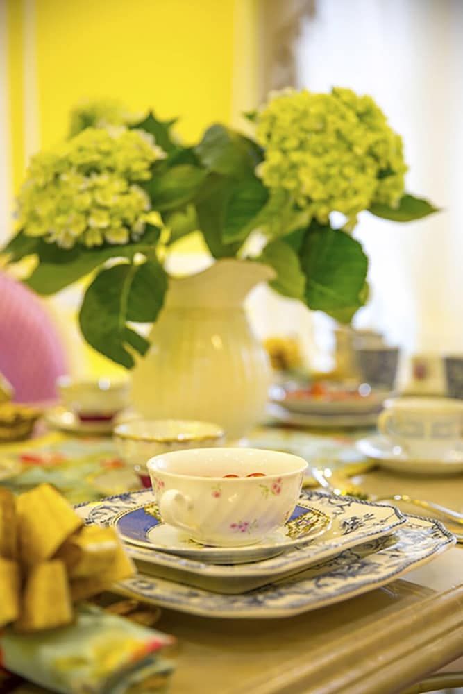 undefined 1BR Victorian Apartment River View D7 9