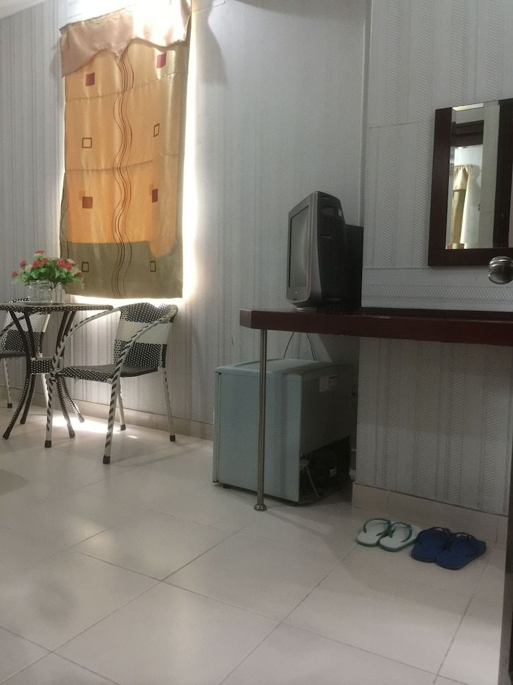 undefined Lucky Hotel 3