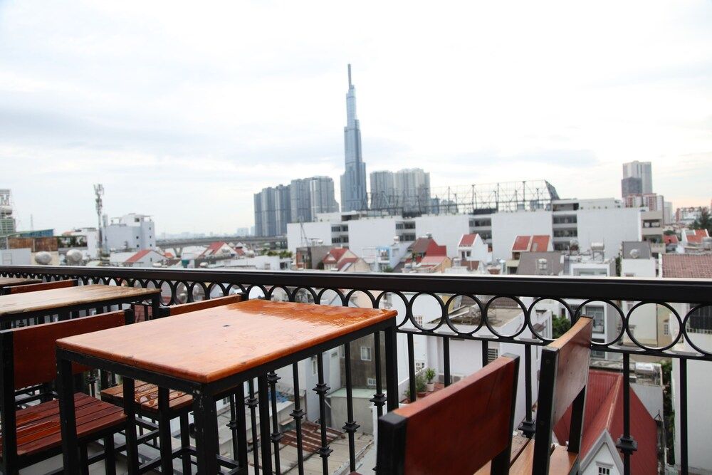 undefined LiLiHomes Thao Dien 6