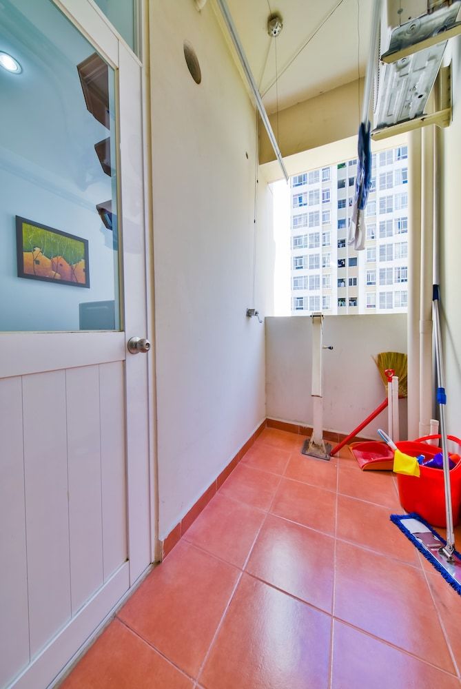 Victorian Hotel Comfort Apartment, 2 Bedrooms, Non Smoking, City View 22