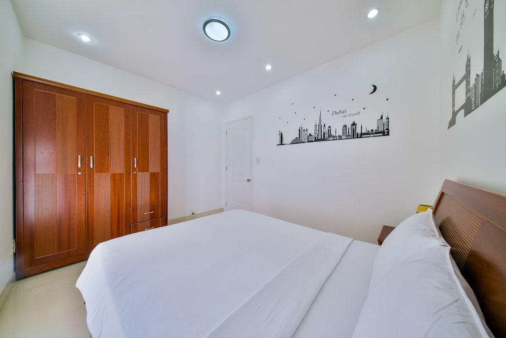 Victorian Hotel Comfort Apartment, 2 Bedrooms, Non Smoking, City View 5