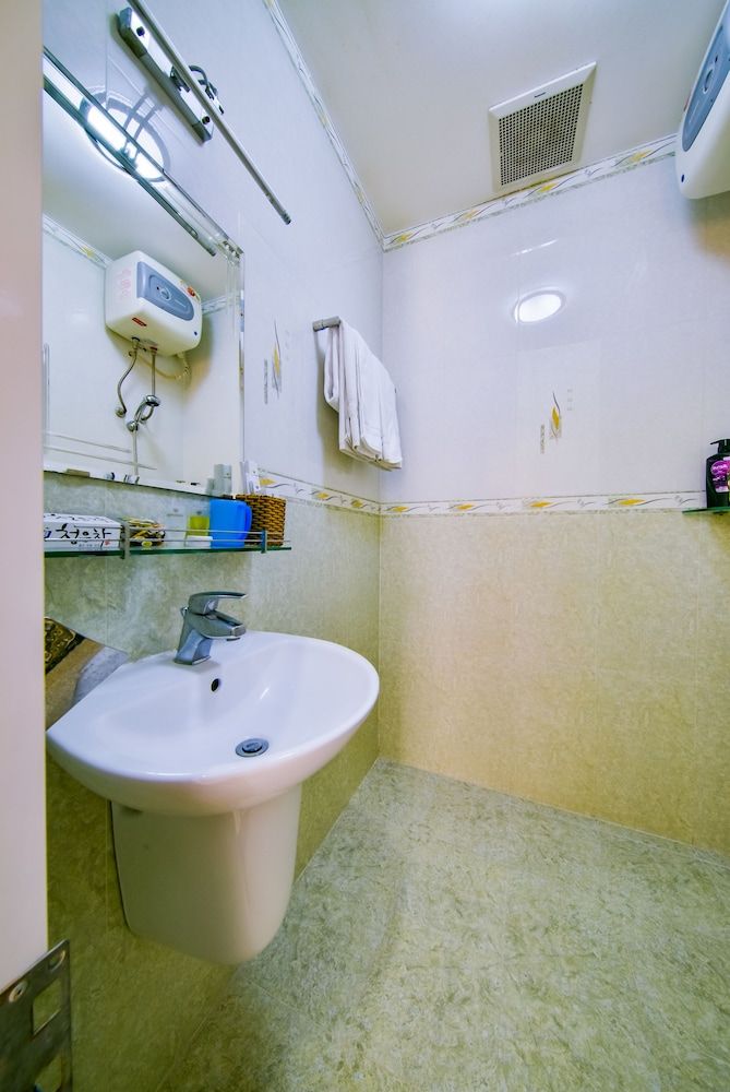 Victorian Hotel Comfort Apartment, 2 Bedrooms, Non Smoking, City View 24