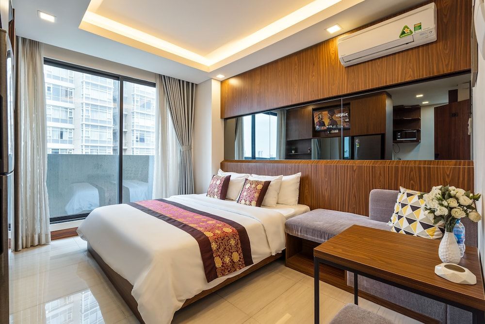 undefined Aviva Saigon Pearl 9