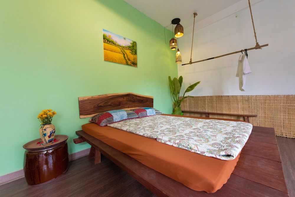 undefined Retro Homestay 10