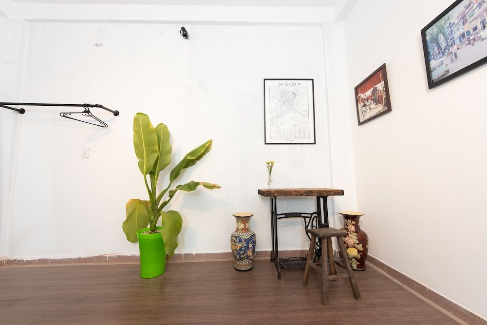 undefined Retro Homestay 9