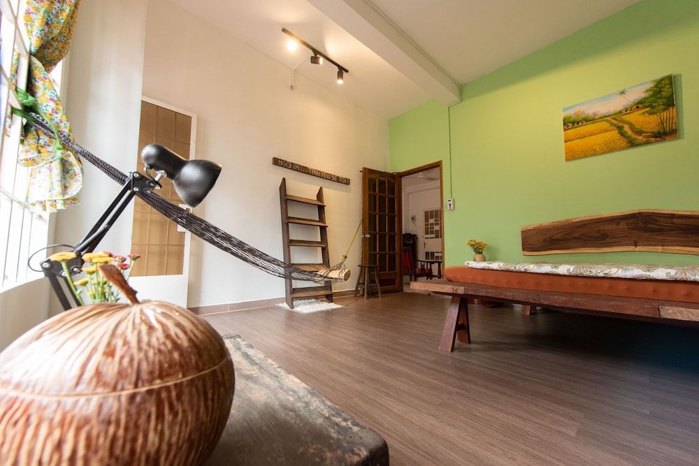 undefined Retro Homestay 7