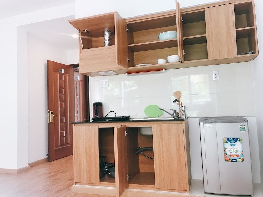 undefined Crown Apartment 8