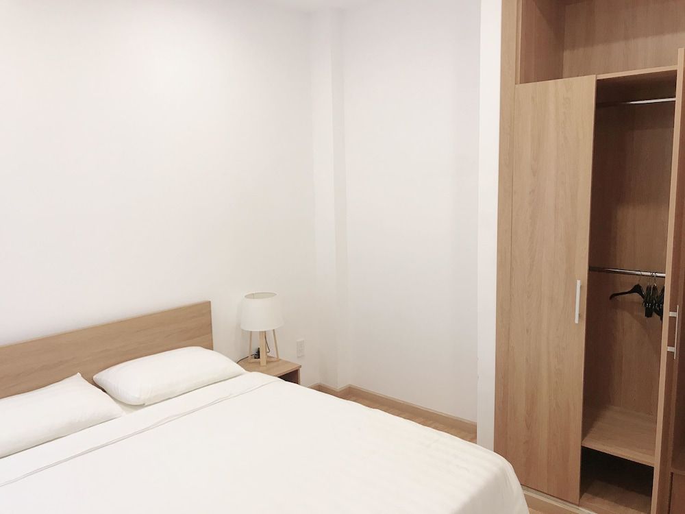 undefined Crown Apartment 7