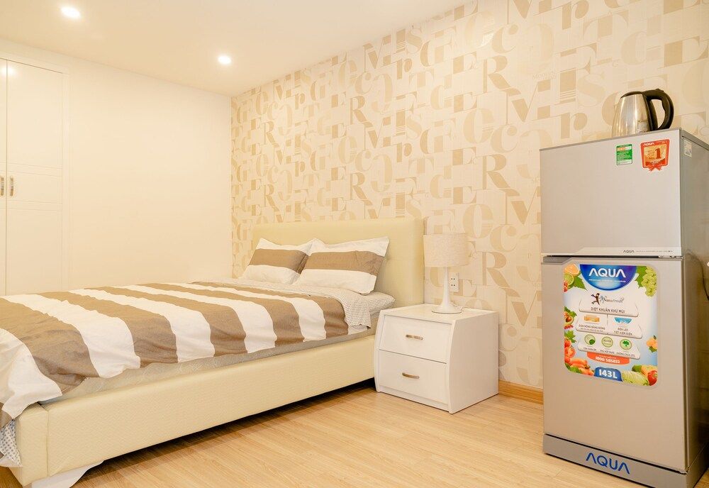 undefined Kiko Pictures House 4