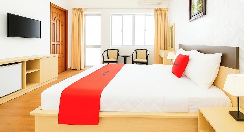 undefined S79 Quynh Giang Airport Hotel