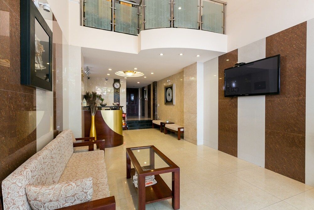 undefined Calmette Hotel