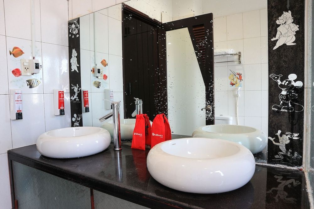 RedDoorz near Gia Dinh Church Family Room 10