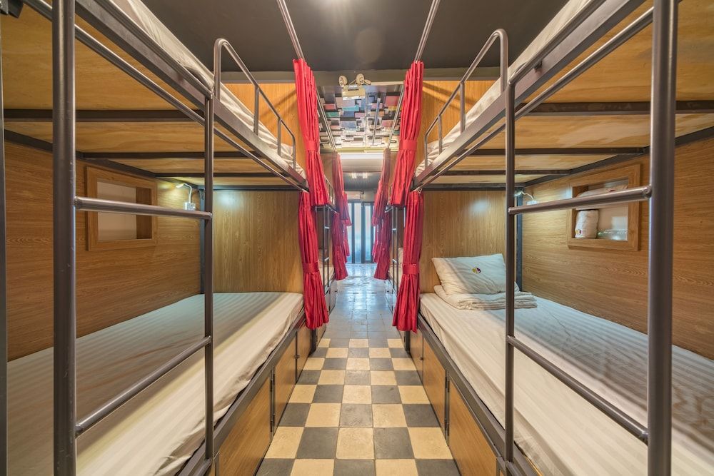 City Shared Dormitory, Mixed Dorm, Smoking, Shared Bathroom
