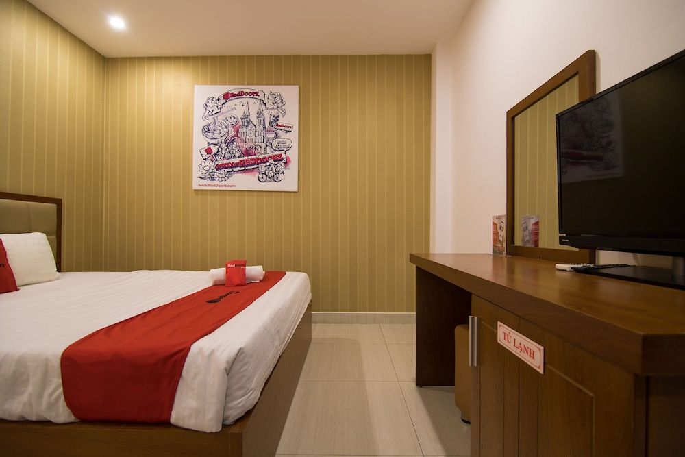 undefined RedDoorz Plus @ Trung Son Residence 2