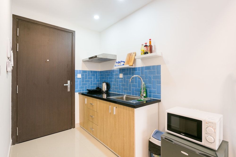 Trip Apartment Saigon Comfort Studio, 1 Queen Bed, City View, Tower 8