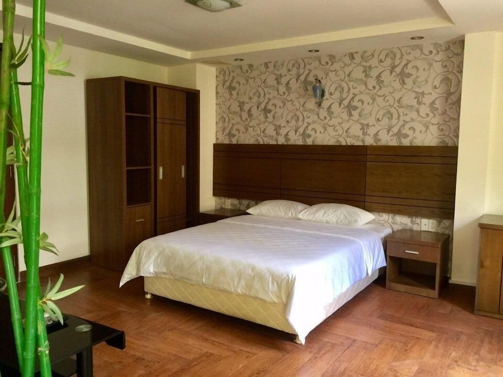 undefined Thanh Tung Hotel