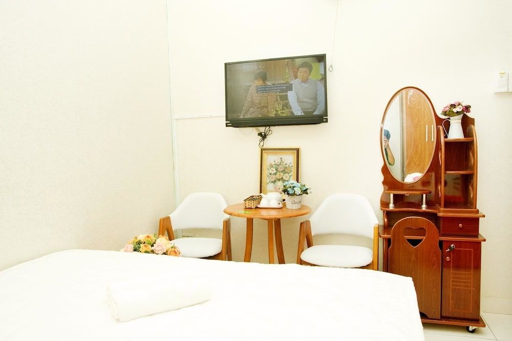 undefined Trinh Ngoc Hotel 2