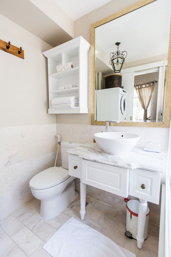 The Nest Saigon - Garden One Bedroom with Balcony 11