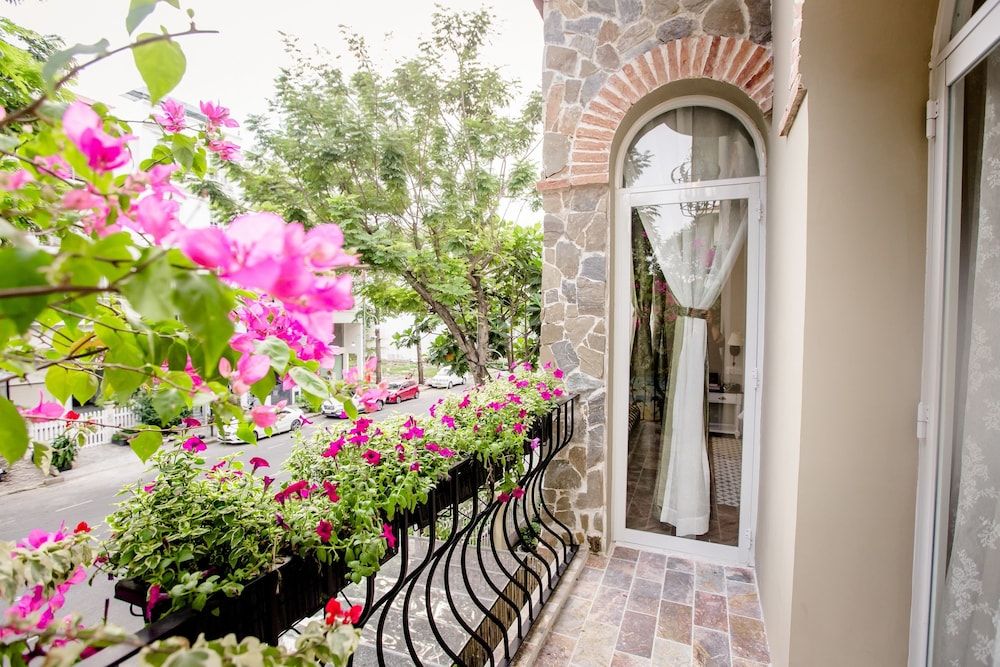 undefined The Nest Saigon - Garden 6