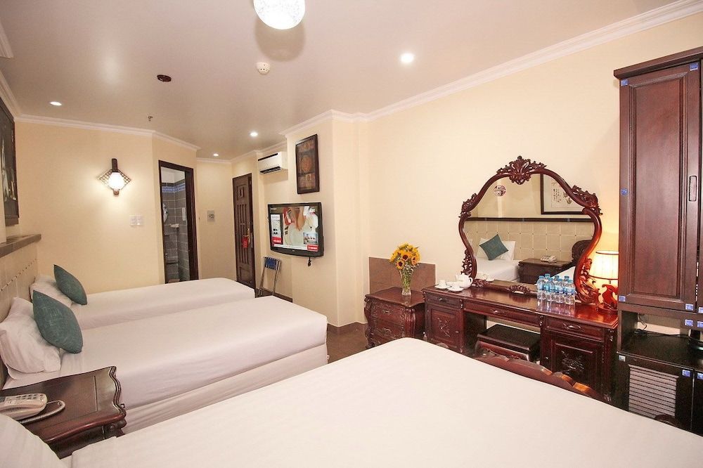 undefined Lam Hotel 6