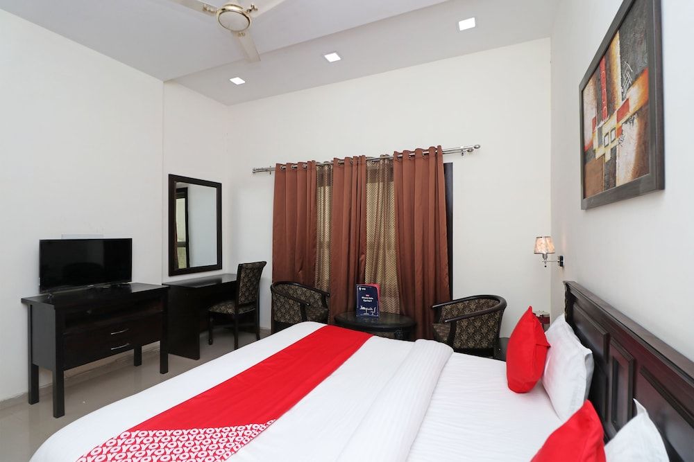 undefined OYO 131 Nhu Phuc Hotel 6