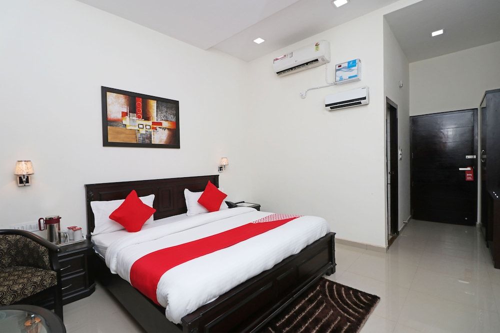 undefined OYO 131 Nhu Phuc Hotel 4