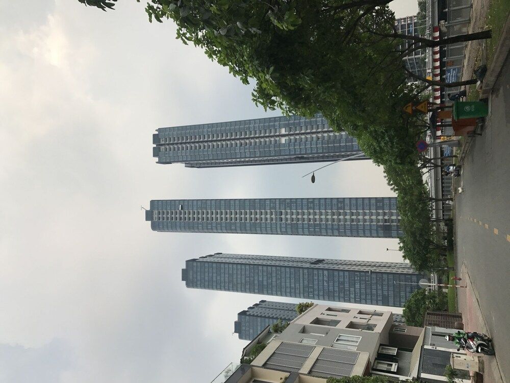 undefined Mins Apartment - Vinhome Golden River