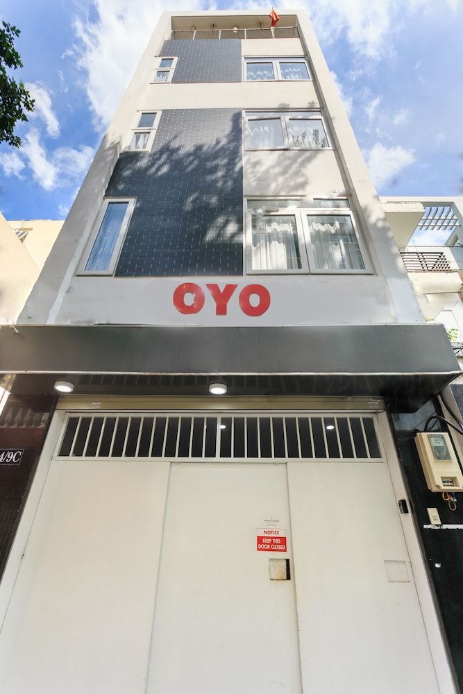 undefined OYO 122 Vela Apartment 3