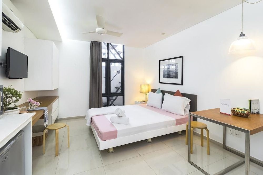 Christina's Saigon - An House Superior Studio (Potential Noise) 7