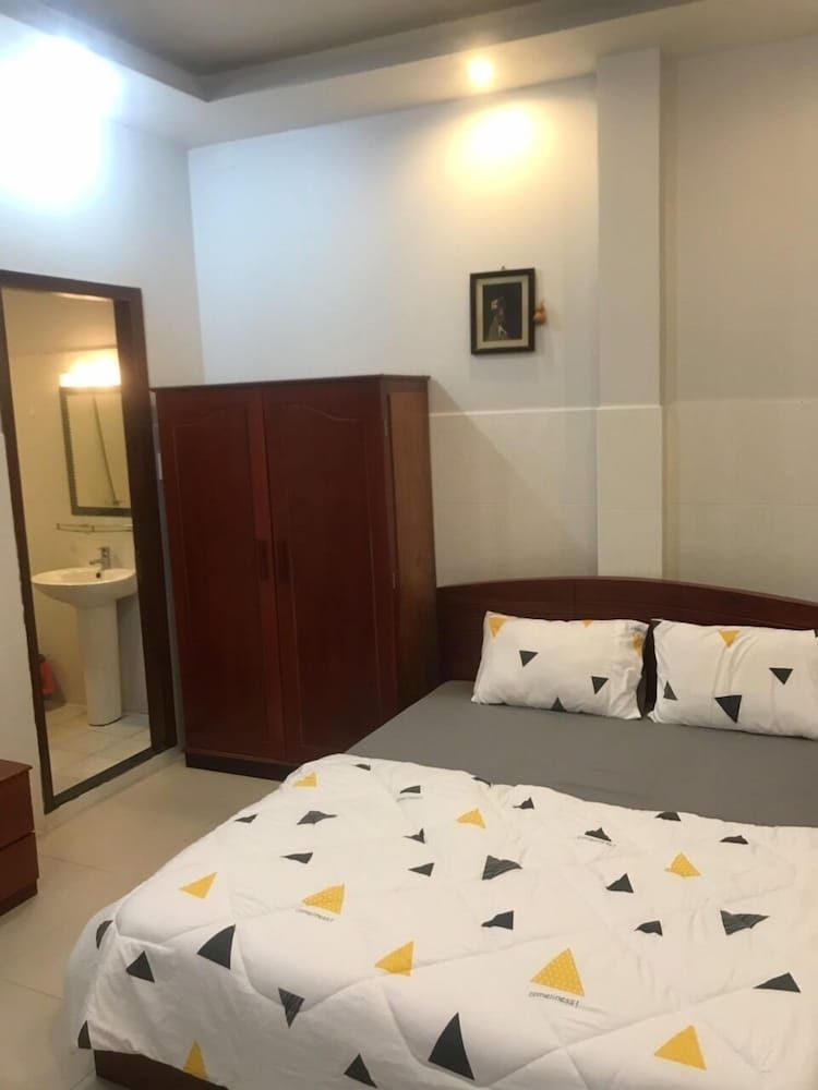 undefined Sophia Z Hotel 3