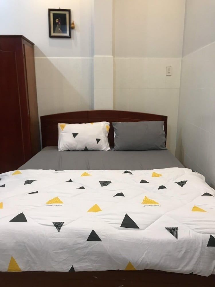 undefined Sophia Z Hotel 4