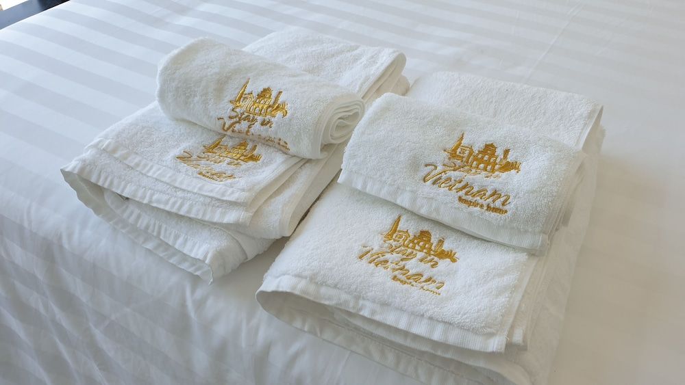 Stay In Vietnam Vinhomes Golden River Apartment, 2 Bedrooms (A3-08.02) 3