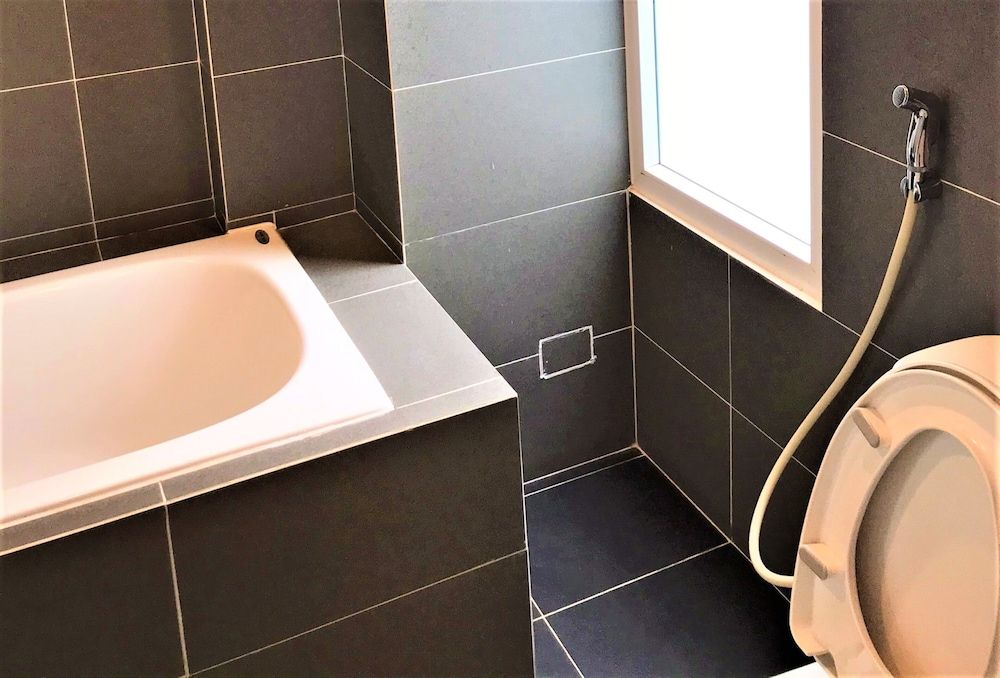 M-H Apartment Hotel One-Bedroom Apartment with Bathtub 11